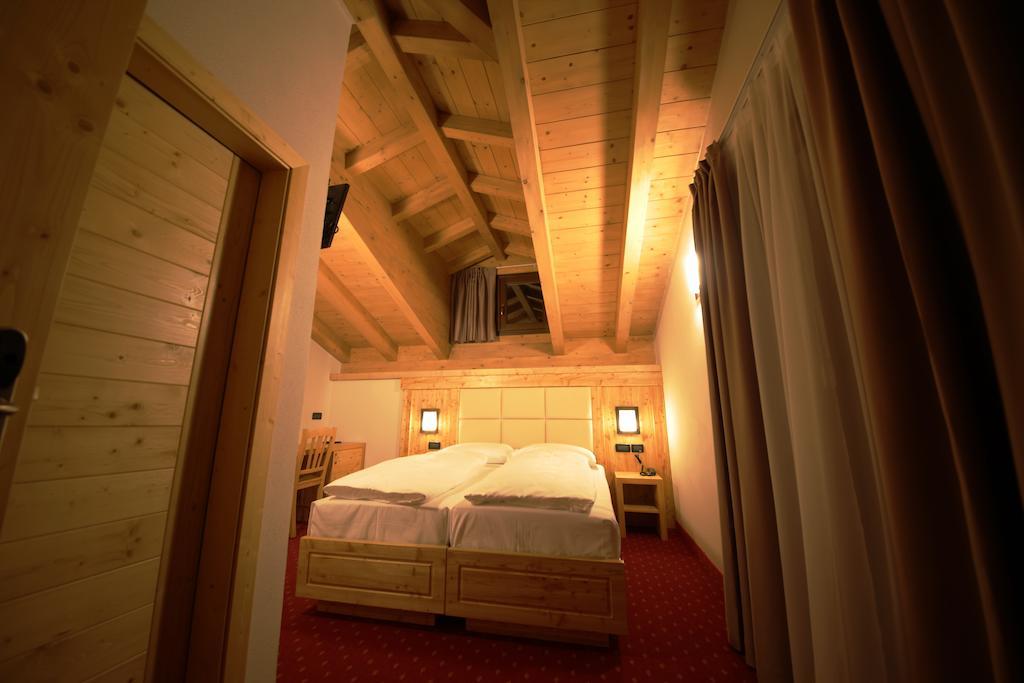 Hotel Garni My Ledro Pieve Di Ledro Room photo