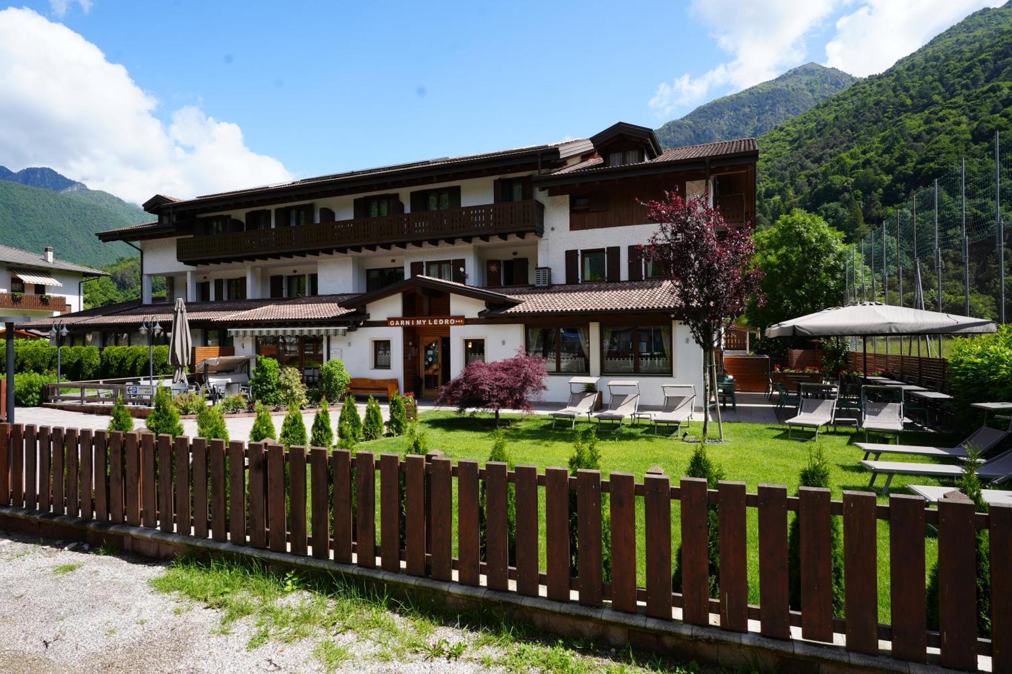 Hotel Garni My Ledro Pieve Di Ledro Exterior photo