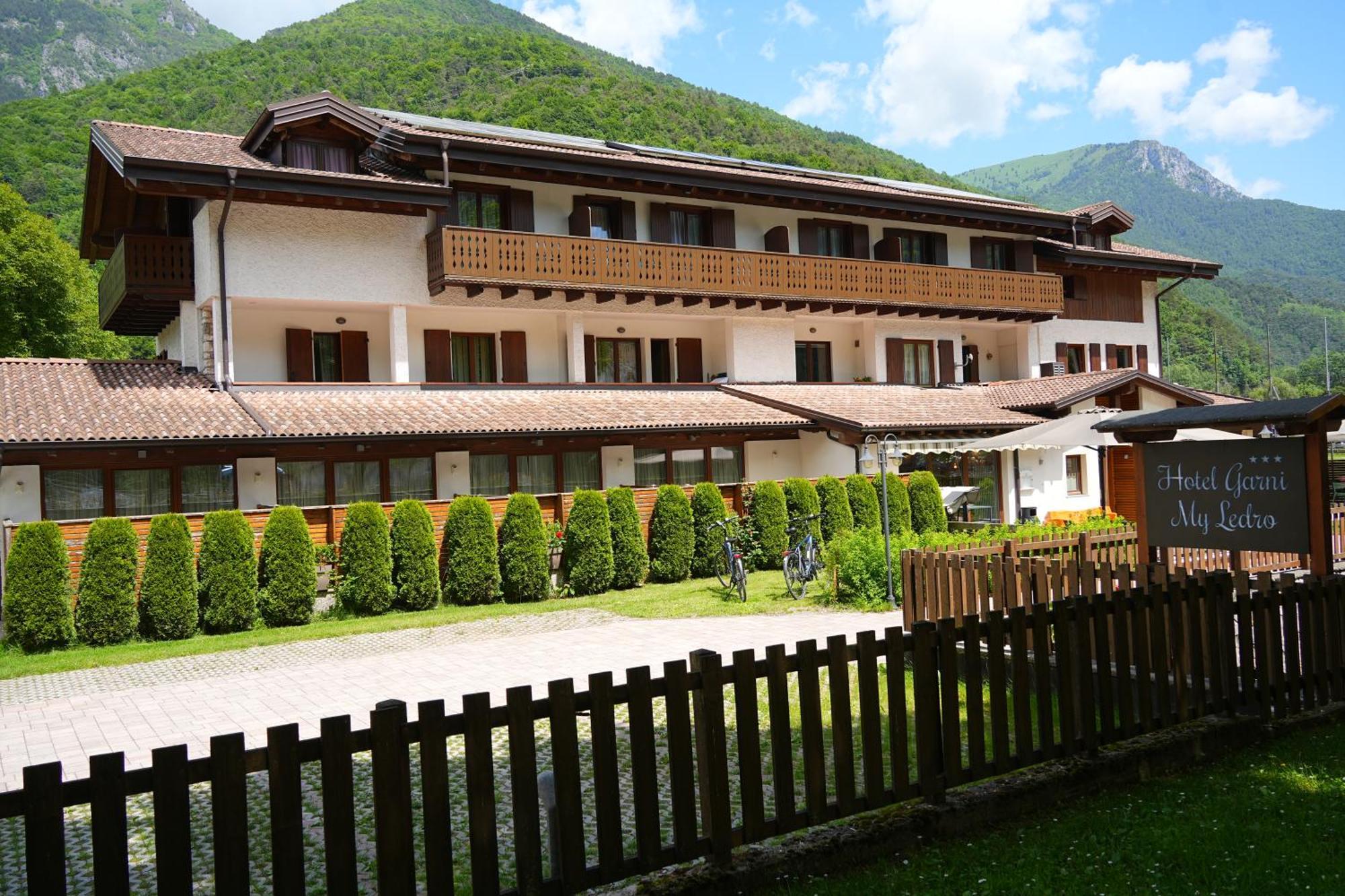 Hotel Garni My Ledro Pieve Di Ledro Exterior photo